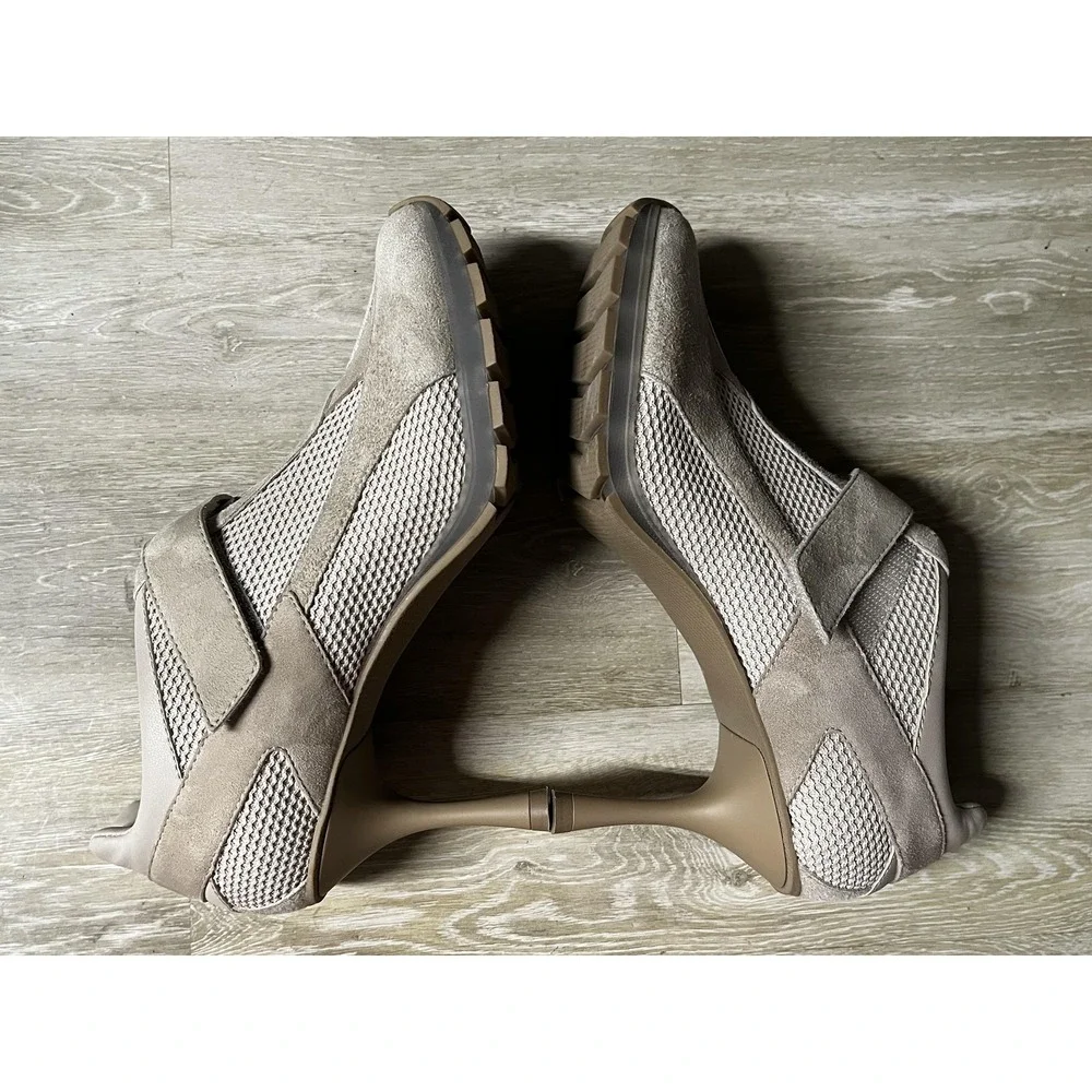 Sneex Shoes Womens Size 7 Beige Suede Mesh Stiletto Heel Round Toe Pumps Italy